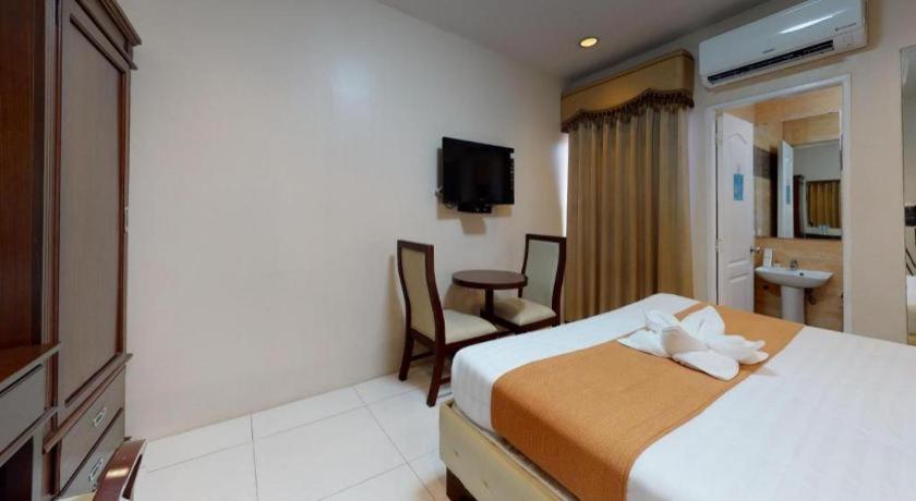 Devera Hotel Angeles Exteriér fotografie